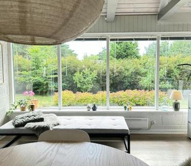 Øer Strand House | Thatched Cottage Near Øer Beach And Ebeltoft