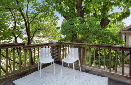 Fayetteville Apartment | The 1925 - Downtown Fay - Walk Everywhere