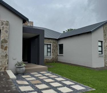 Mookgopong House | The 314 Euphoria Golf Estate