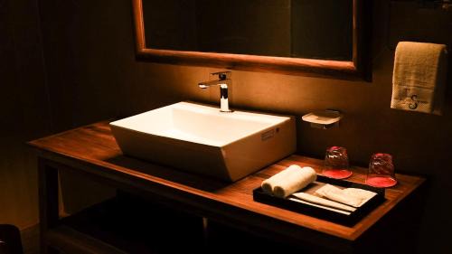 Thimphu Hotel | The 33rd Executive Suites