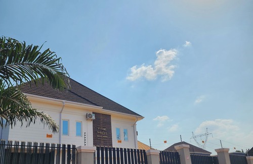 Nawfia Hotel | The 401 Hotel and Suites Awka