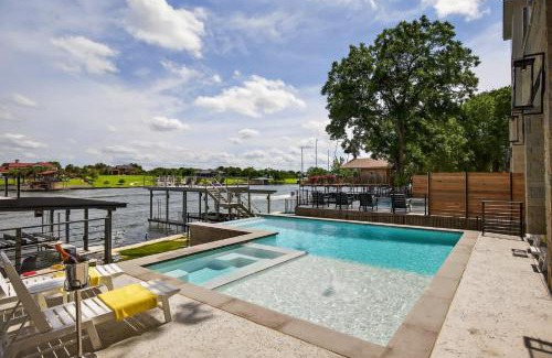 Kingsland House | The 565 Villa with Concierge Services