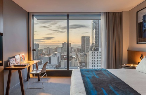 Perth Central Business District Hotel | The Adnate Perth - Art Series
