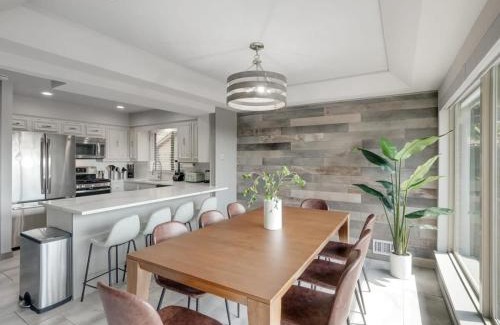 Rockwall House | The Alamo Abode - Lake View Pool Newly Renovated