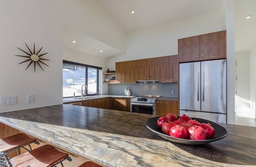 Altis House | The Altis Ski House on the Slopes