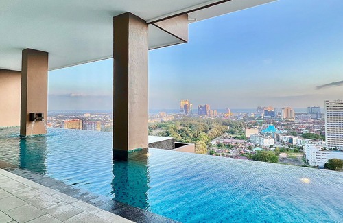 Pengkalan Rama Tengah Apartment | The Apple Residence