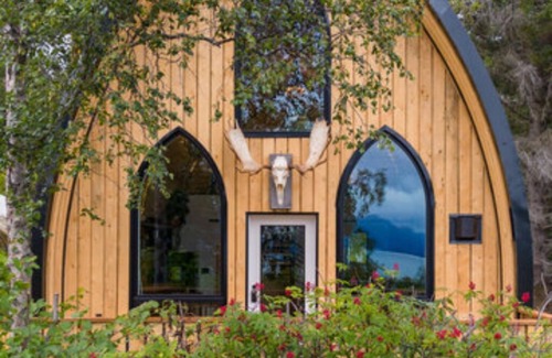 Homer Cabin | The Arc Cabin+Nordic Spa w/Sauna, Hot Tub & Cold Plunge