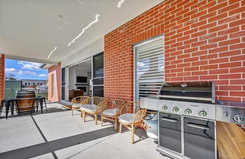 Bathurst House | The Arches - Art Deco Inspired, Chic Interiors