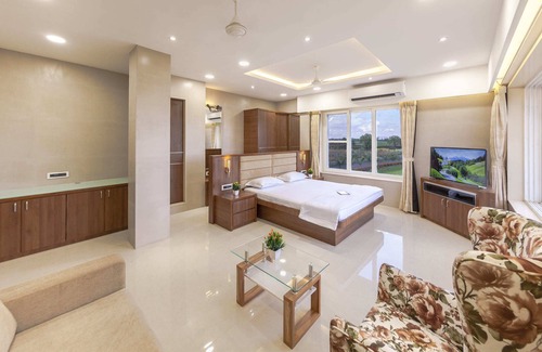 Nanded Hotel | The Arowana Divine