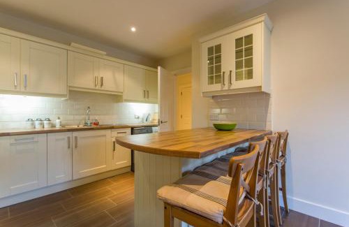 Beaumont Apartment | The Artane Self Catering