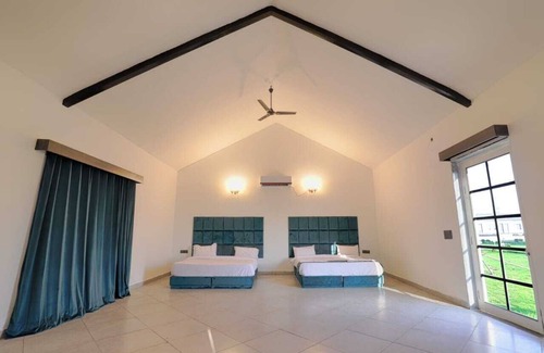 Gurugram Hotel | The Ashoka farms and Resort