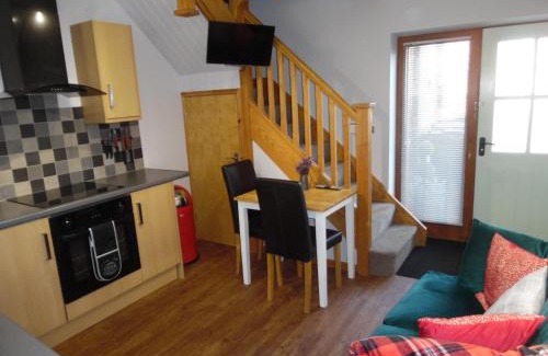 Towcester House | The Barn, Old Post Office Yard