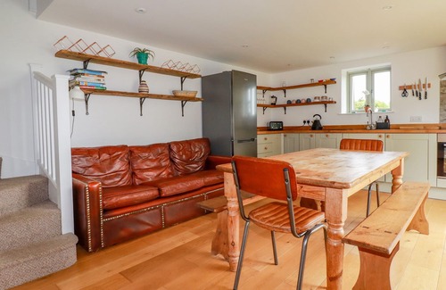 Goonhavern Cottage | THE BARN, pet friendly, character holiday cottage in Perranporth