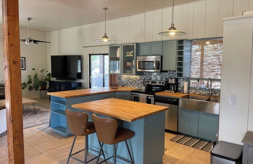 Cottonwood-Verde Village House | The Barn - Spacious & Secluded Home with A/C and Pool on 2.5 Acres in Cottonwood