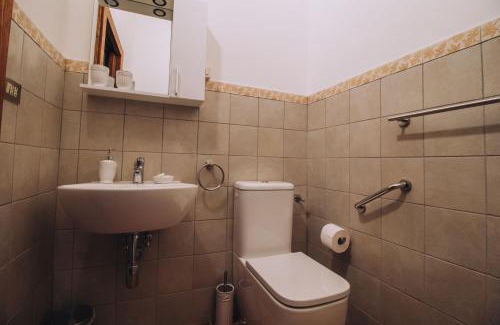 Torre de' Passeri House | The Baron's Estate