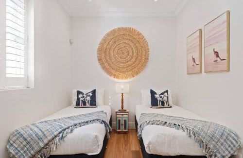 Neutral Bay Apartment | The Bay Retreat Ii