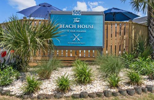 Yaupon Beach Apartment | The Beach House at Oak Island by Carolina Resorts