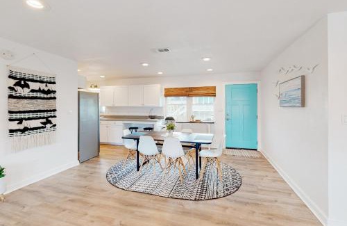 Toilla Segunda House | The Beach Sunflower