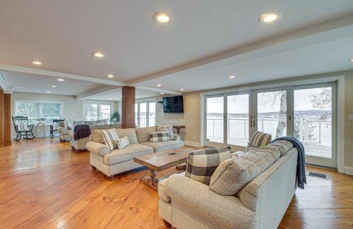 Stockton Springs Villa | The Beachhouse Retreat with Prescot Bay Views!