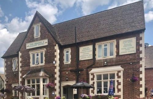 Stonehouse Hotel | The Beacon & Railway Hotel