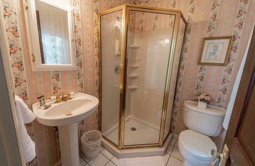 Jim Thorpe Bed & Breakfast | The Bella Victoria