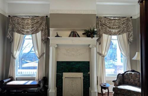 Guthrie House | The Bennett Room at The Judges Chambers