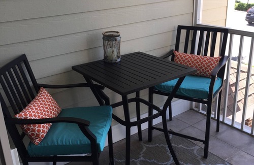 Sun Ridge Condo | The Best of Bayside! Newly Furnished Designer Condo - *Steps to Pool and Golf*