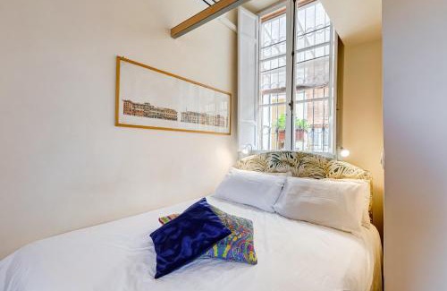 Rione XIV Borgo Apartment | The best St Peter's view