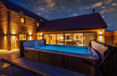 Dunholme House | The Birches, Ashlin Farm Barns