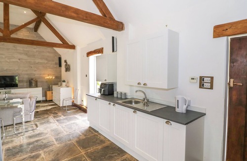 Ettington Cottage | The Bit on the Side