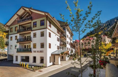 Taos Ski Valley Hotel | The Blake at Taos Ski Valley