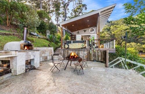 Daleys Point Apartment | The Boathouse