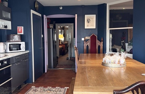 Bournemouth City Centre House | The Boho - Large house - 4 min walk Town/Beach