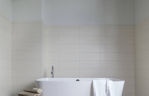 Queens Hotel | The Boro Hotel