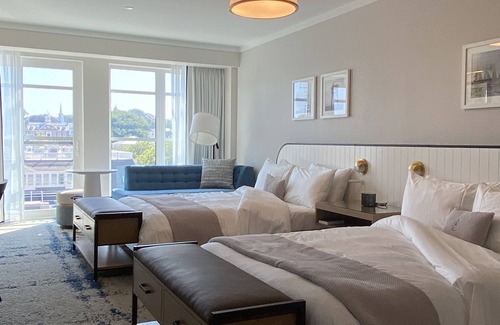 Newport Hotel | The Brenton Hotel