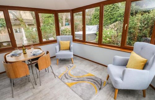 Wiseman's Bridge House | The Briars