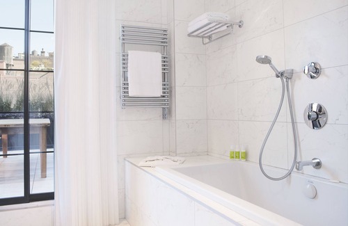 SoHo Hotel | The Broome