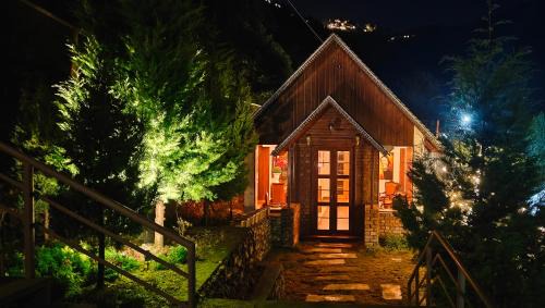 Kanatal Hotel | The Bugyal