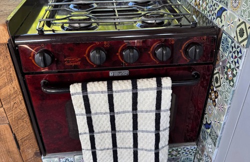 Huntsham House | The Bus On The HillnStay in total peace in Devon, home of 2 moors and 2 shores