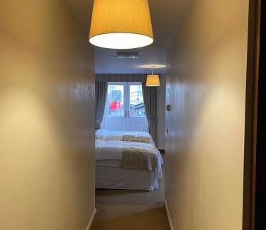 Tredegar Bed & Breakfast | The Cambrian Bar & Grill