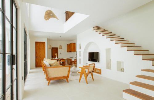 Bukit House | The Canaan villa - Private Pool - By AROHA HOLIDAY HOMES