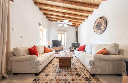 Tochni House | The Carob Tree Villa - Rustic Luxury Home With Access To Pool And Restaurant