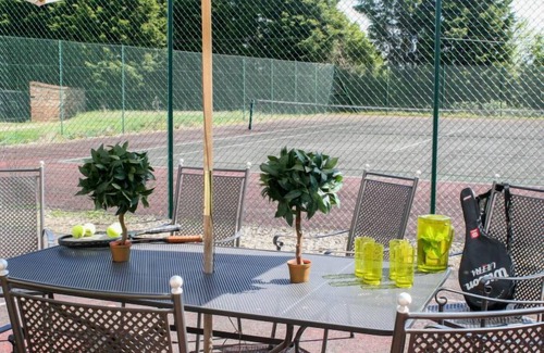 Worton House | The Carriage House by Interhome