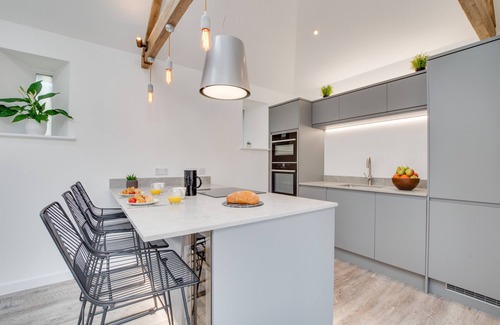 Mitchell House | The Cart House - One Bedroom House, Sleeps 2