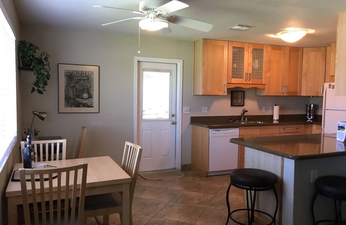 Mitchell Park West House | The Casita - Modern 3-bdrm, 2-bath, Walk to Asu, No Added Fees