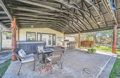 Cedar Creek House | The Cedar House