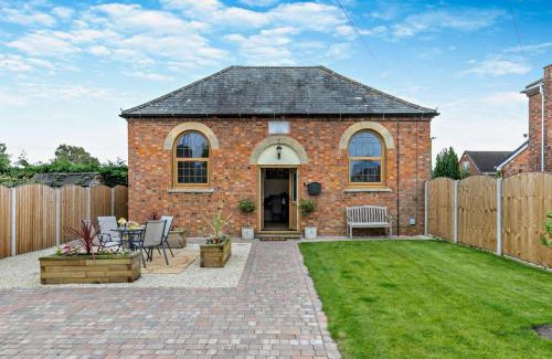 Northway House | The Chapel - Kinsham