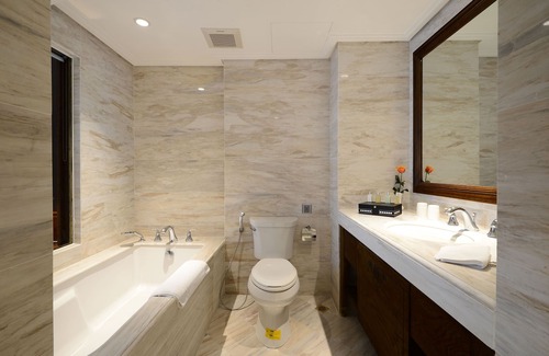 Hang Trong Hotel | The Chi Boutique Hotel