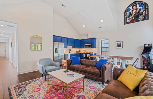 Cooper-Young Historic District House | The Church on Tanglewood