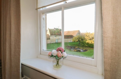 Burton Coggles Cottage | The Coach House